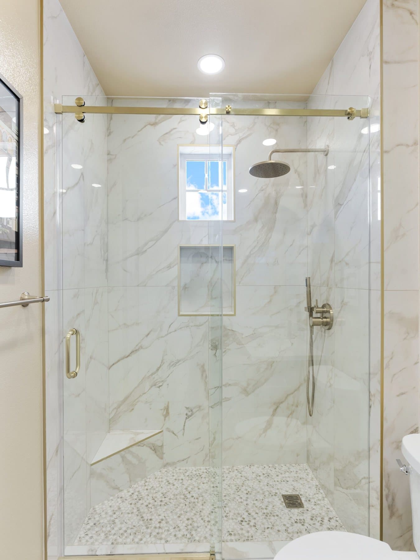 Small bathroom remodel: walk-in shower with built-in niche