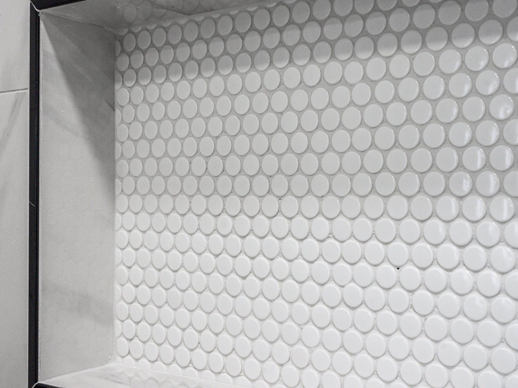 Summerlin bathroom remodel: penny-tile shower niche